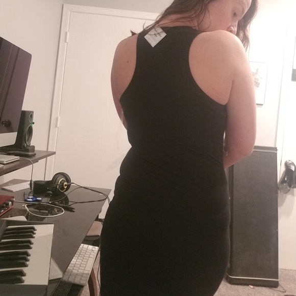 Black midi bodycon dress. - Picture 3 of 3